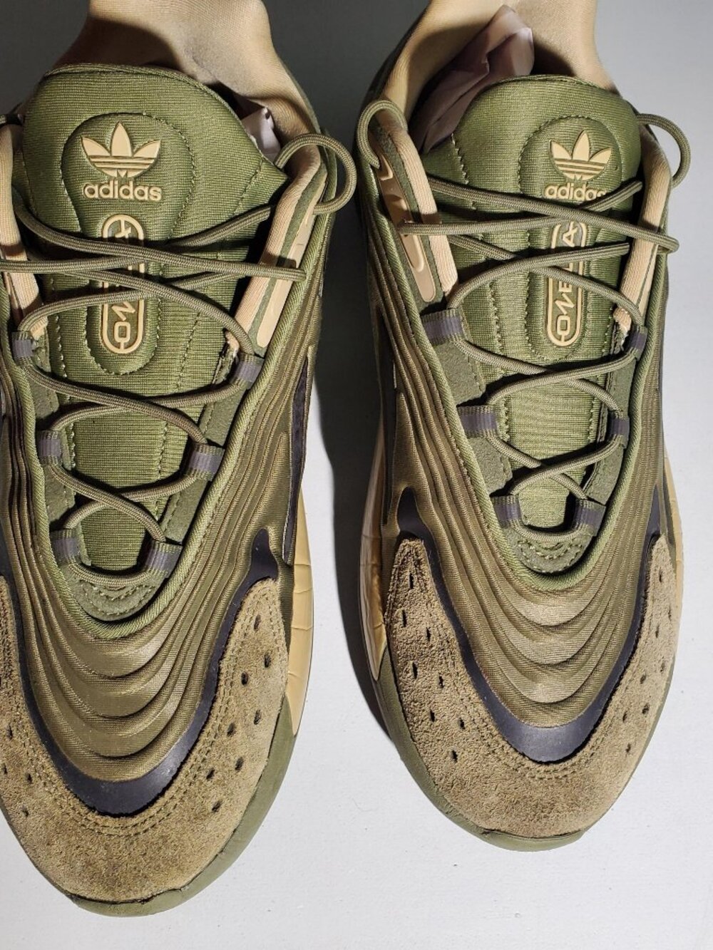 Adidas Originals OZELIA Olive/Green 07/21 Men Sneakers- SZ 11.5